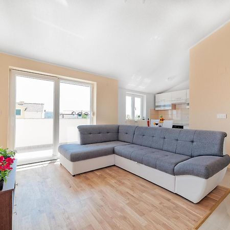 Apartments Hrvoje Водице Экстерьер фото