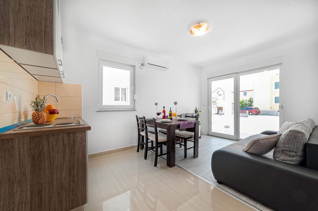 Apartments Hrvoje Водице Номер фото