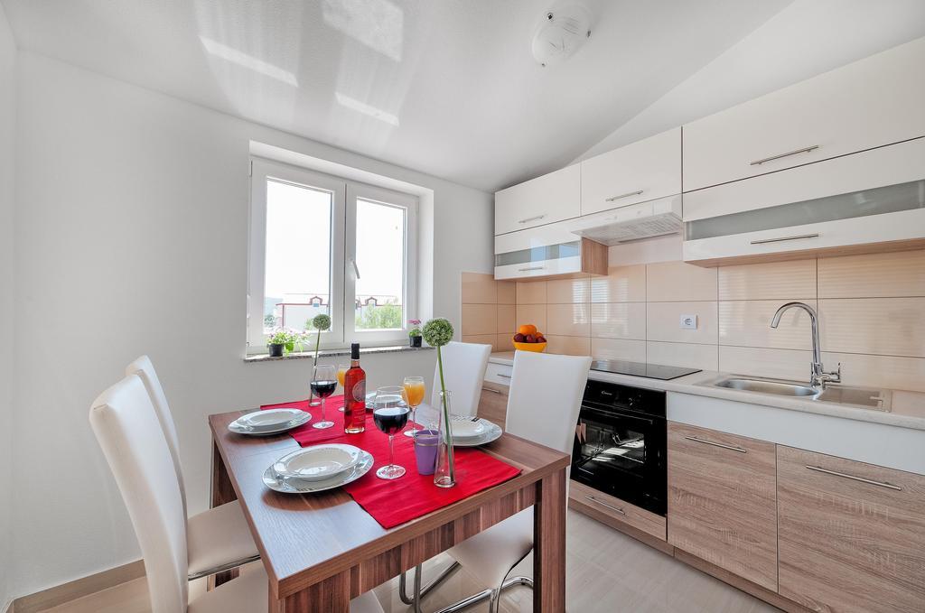 Apartments Hrvoje Водице Номер фото
