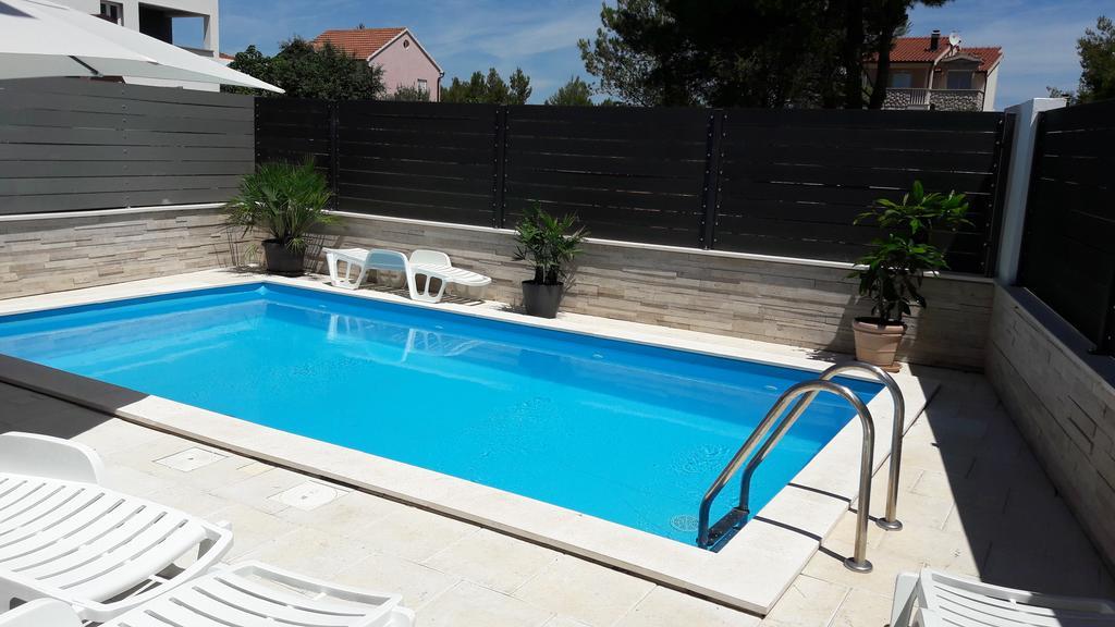 Apartments Hrvoje Водице Экстерьер фото